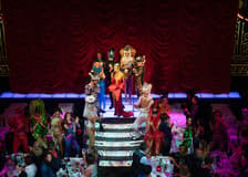 Paradis Latin Show with Dinner and Champagne