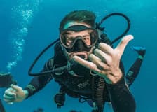 Hurghada: Guided Scuba Diving + Transfers + Lunch
