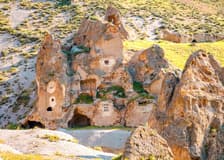 Soğanlı Valley Sunrise Hot Air Balloon Tour with Breakfast & Transfers