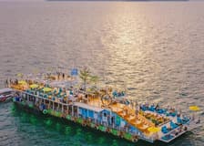 Tappia Floating Cafe Pattaya: Drink + Squid Fishing + Transfers