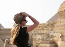 Giza Pyramids, Sphinx, Egyptian Museum & Khan Khalili Bazaar: Female-Guided Tour