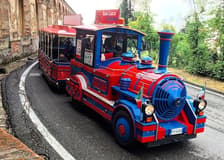 Bologna Open Bus & San Luca Express: Combo Ticket with Food Tasting