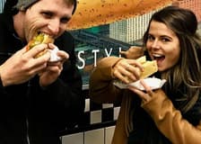 Chicago: Guided Food Tour + Bike or Kayak Rental