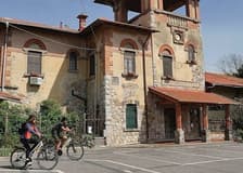 Pisa: Self-Guided Bike Tour