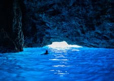 Dubrovnik: Boat Tour to Blue Cave & Elaphiti Islands with Unlimited Drinks
