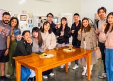 From Melbourne: Yarra Valley Grazing Tour with Gourmet Lunch, Gin, Wine, Cheese & Chocolate Tastings, & Healesville Stop