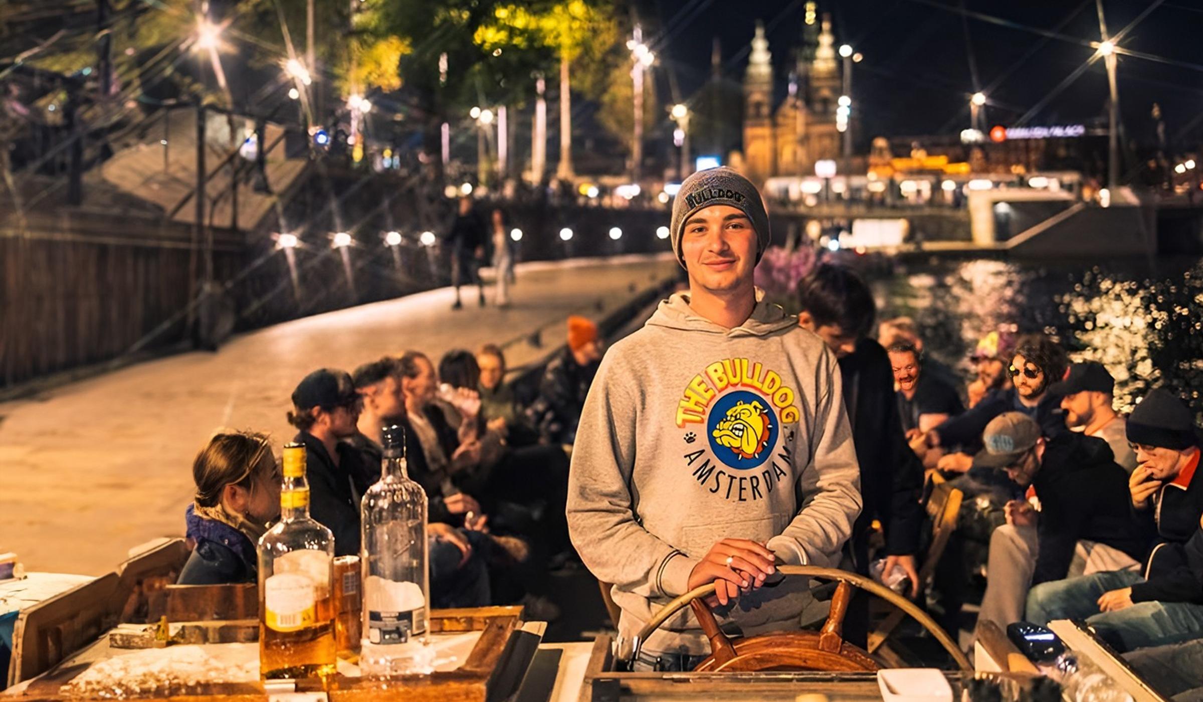 The Bulldog Boat, Amsterdam