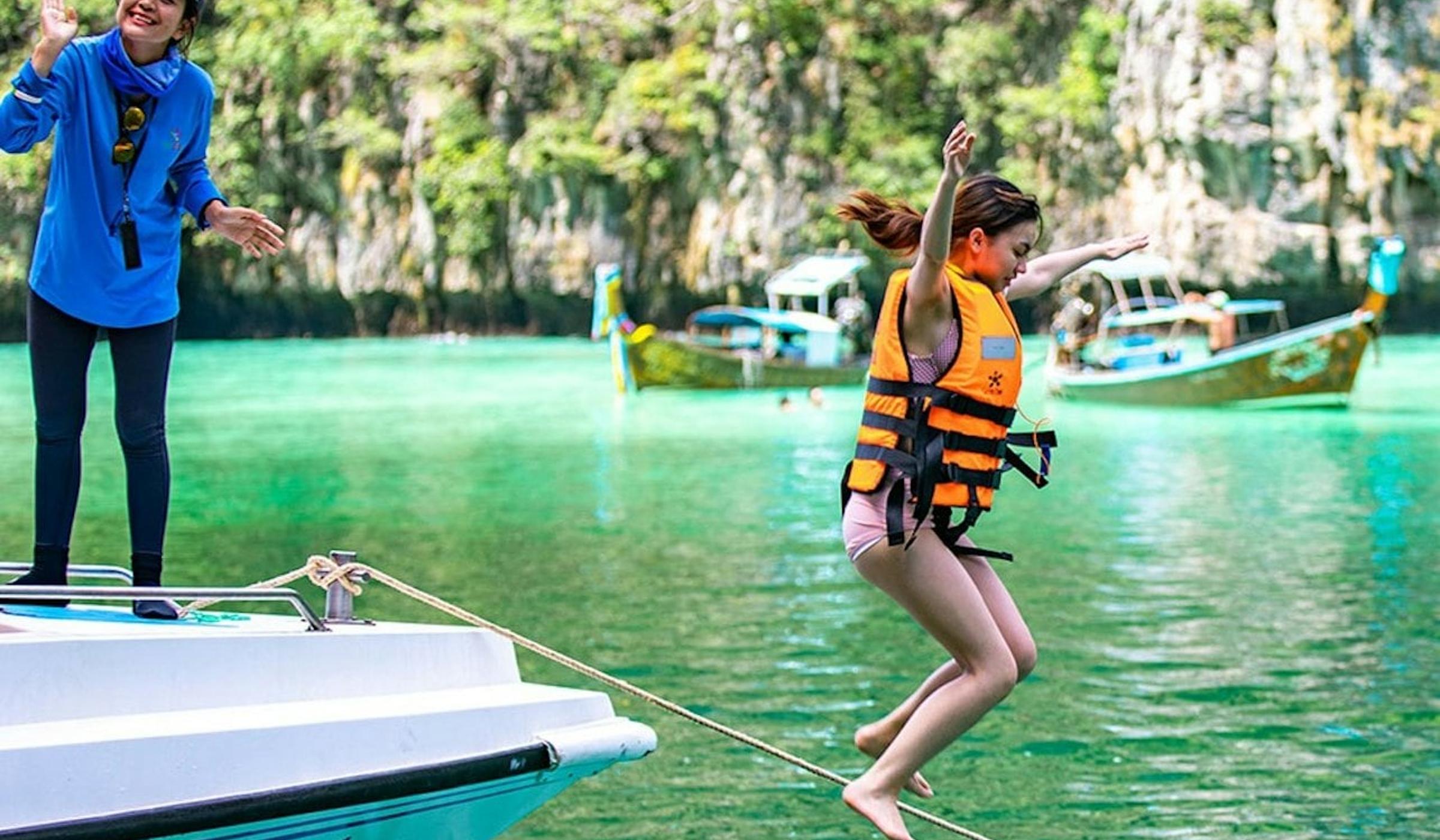 Phuket Cruises & Boat Transfers