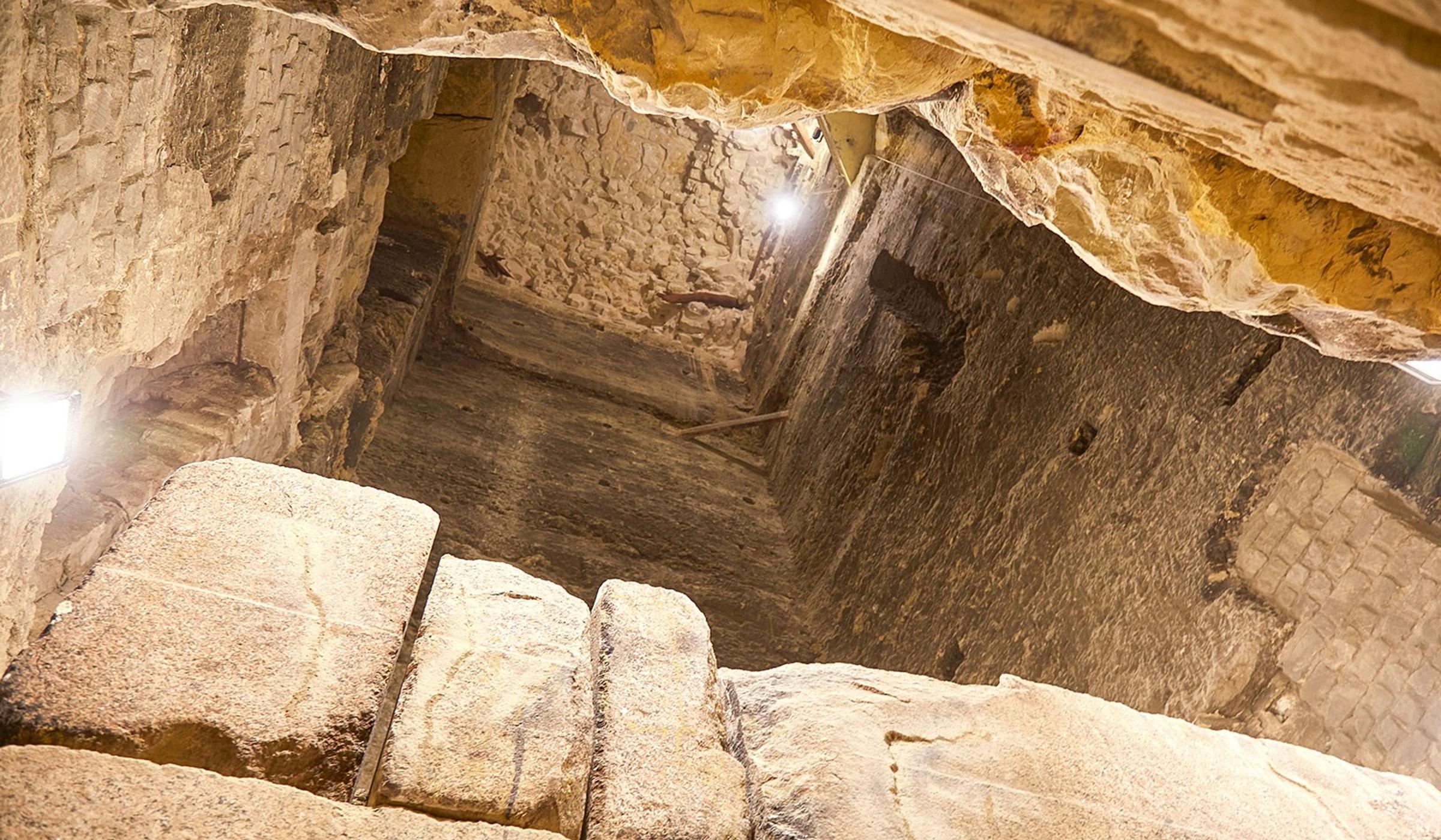 Great Pyramid of Giza
