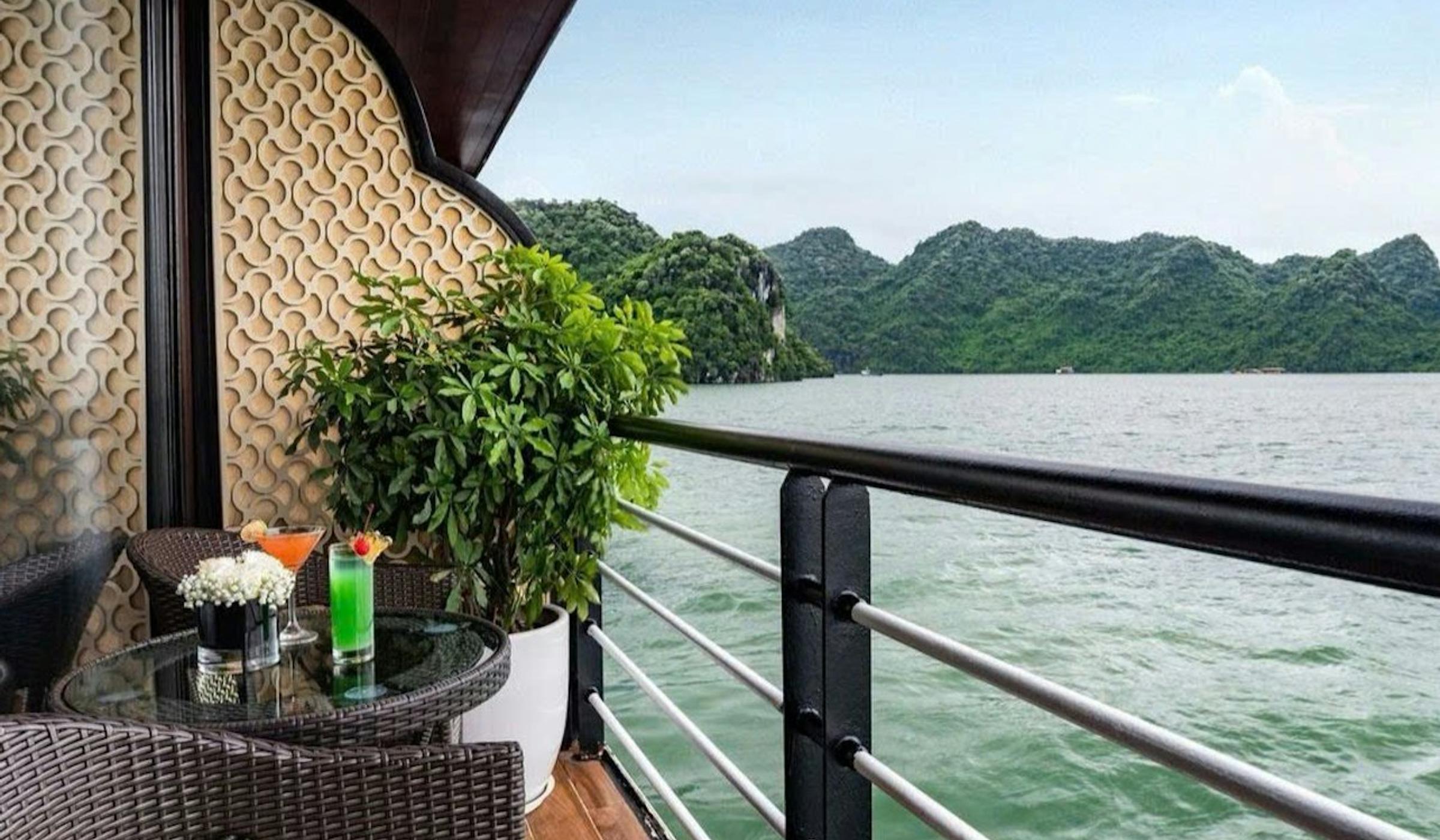 Halong Bay Sightseeing Cruises