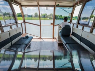Krakow: Small Boat Vistula River Cruise with Audio Guide