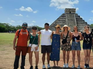 Chichén Itzá: Private Guided Walking Tour