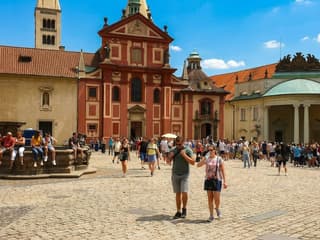 Prague Castle: Guided Introduction