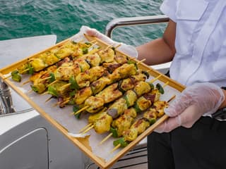 From Dubai Harbour: 3-Hour Superyacht Tri-Deck Cruise with Dining, Open Bar & Live DJ — gallery 1