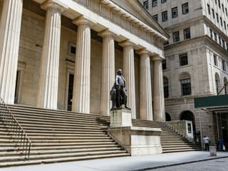 Wall Street: Guided Walking Tour