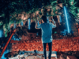 Ushuaïa on Sundays: Kygo Tickets — gallery 1