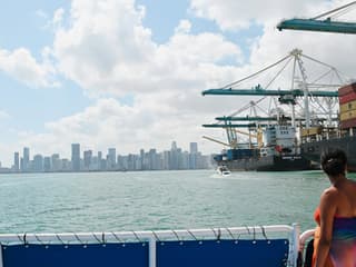 Miami: South Beach Walking Tour with Skyline Cruise