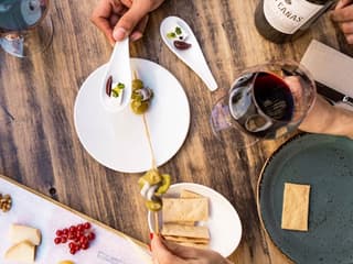 Barcelona: Small-Group Guided Food & Wine Tour — gallery 2
