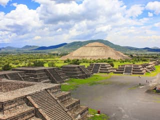 Teotihuacan: Audio Guide App by TouringBee