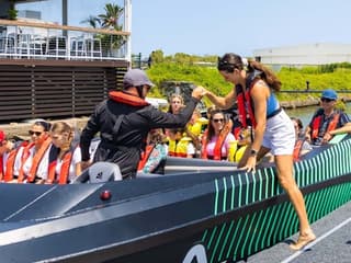 Gold Coast: 45-Min Jet Boat Ride + Roundtrip Transfer from Surfers Paradise — gallery 2