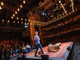 Jokainen upea asia, Hudson Theatre, New York