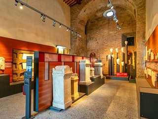 Catacombele Sfinților Marcellin și Petru: Tur Ghidat, Catacombs of Saints Marcellinus and Peter, Roma