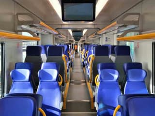 Brenzone Sul Garda: Garda Link Bus + Train from Venice
