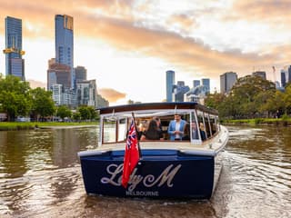 1.5-Hour Small-Group Sunset Sightseeing Cruise on Yarra River — gallery 1