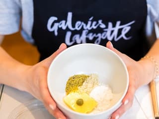 French Macaron Bakery Class — gallery 3
