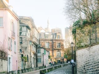 Emily in Paris Montmartre Walking Tour — gallery 2