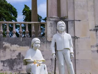 Fátima Sanctuary: Half-Day Trip from Lisbon with Audio Guide
