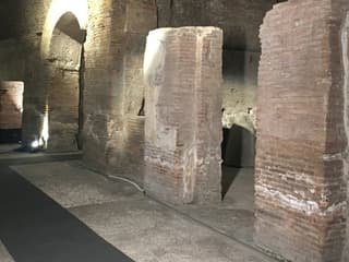 Rome: Piazza Navona Underground & Multimedia Experience
