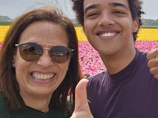 Amsterdam: Small Group Tulip Fields Bike Tour — gallery 1