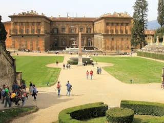 Uffizi Gallery, Palazzo Pitti & Boboli Gardens: Reserved Entry + Audio Guide — gallery 1