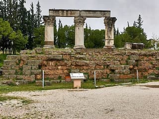 Ancient Corinth: Private Guided Tour + Roundtrip Transport from Athens — gallery 3