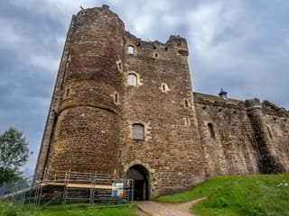 Outlander Tour with Doune Castle Entry, Day Trips from Edinburgh, Edinburgh