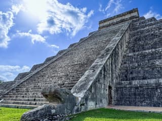 Chichén Itzá: Entry Ticket + Walking Tour