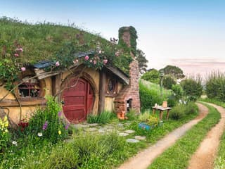 From Auckland: Hobbiton Movie Set Guided Tour — gallery 3
