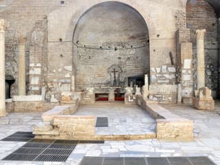Catacombs of Domitilla Tickets & Tours — gallery 1