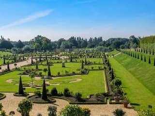 Hampton Court Palace, Gardens & Maze: Entry Ticket + Audio Guide — gallery 3