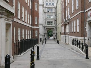 London: Mary Poppins Guided Walking Tour — gallery 1