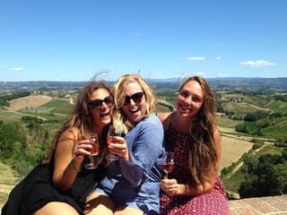 Grape Escape Winery Tour