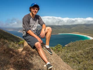 From Launceston: Guided Walking Tour of Wineglass Bay — gallery 1