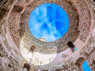 Split: Game of Thrones Tour with Diocletian's Cellar — gallery 2