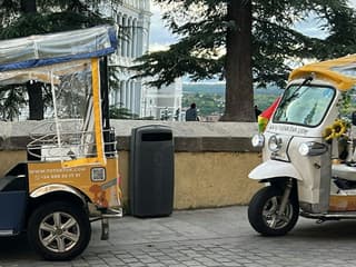 Madrid: 3-Hr Guided Electric Tuk Tuk Tour — gallery 2