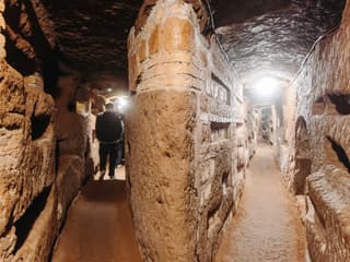Catacombs of St. Sebastian Guided Tour with Aqueducts & Appian Way — gallery 2