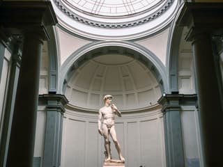 Florence City Tour: Accademia & Uffizi Guided Tour with Lunch — gallery 1