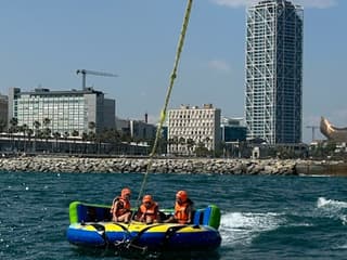 Barcelona: Crazy Sofa Ride — gallery 2