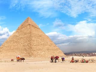 Entrades Salta la Cua al Complex de Gizeh + Accés a la Piràmide de Khufu, Giza Pyramids Ticket office, El Caire
