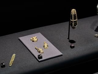 Melbourne Museum: Treasures of the Viking Age - The Galloway Hoard — gallery 1